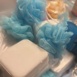 74Pcs Prizes for Game WinnersBaby Shower Favors Gifts includingHeadband Hair Brush Jewelry Box with GiftBag for wed Game Prizes Wedding BridalShower Favors (6Set)