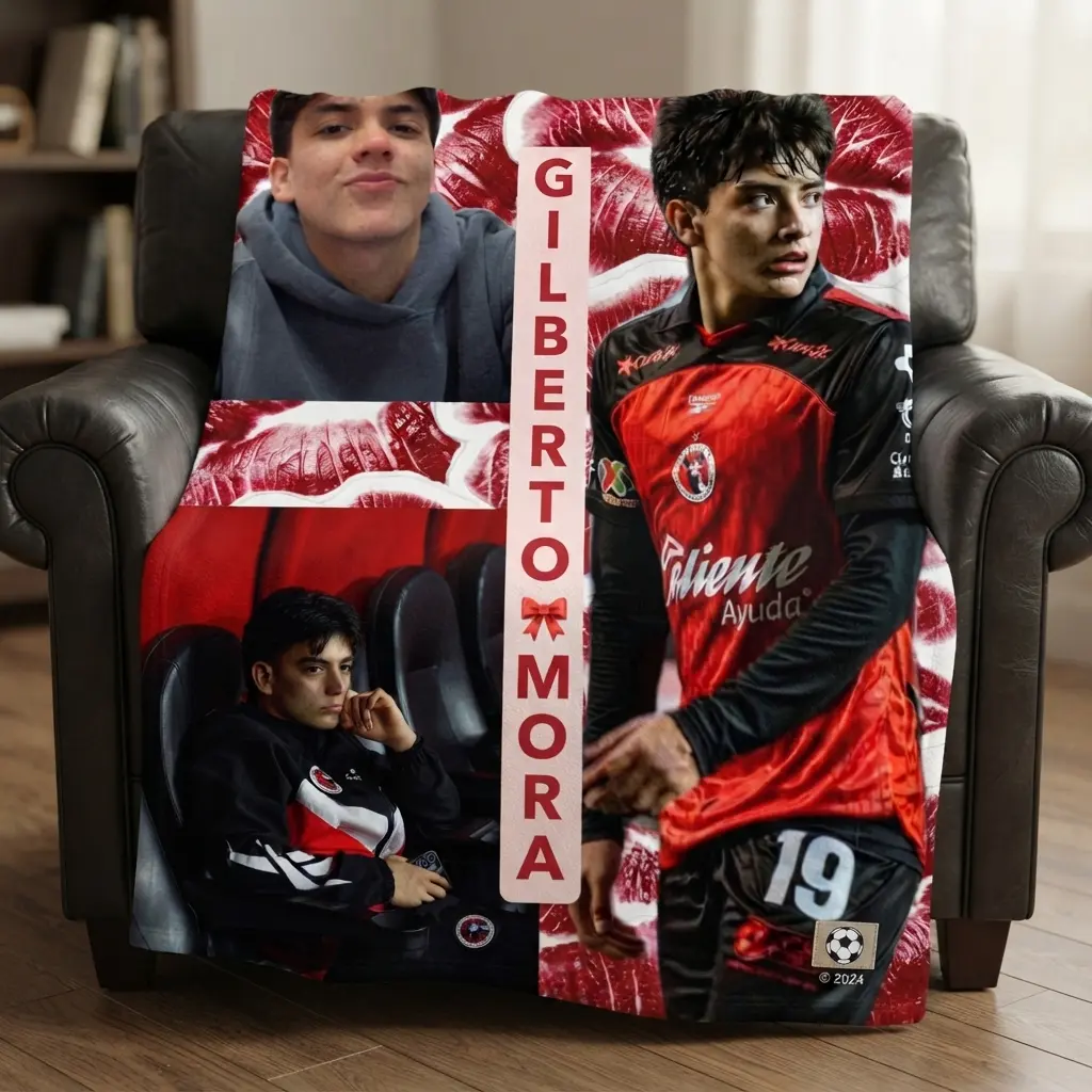 Gilmora Gilberto Cute Aesthetic Flannel Blanket, Soft Warm Throw Blanket for Sofa, Gift for fan