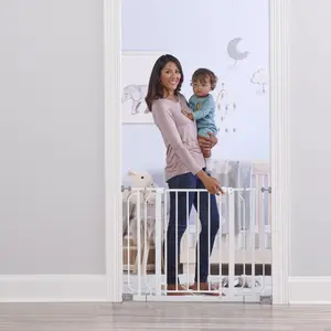 Regalo Wall Safe Extra Wide Walk Through Safety Gate