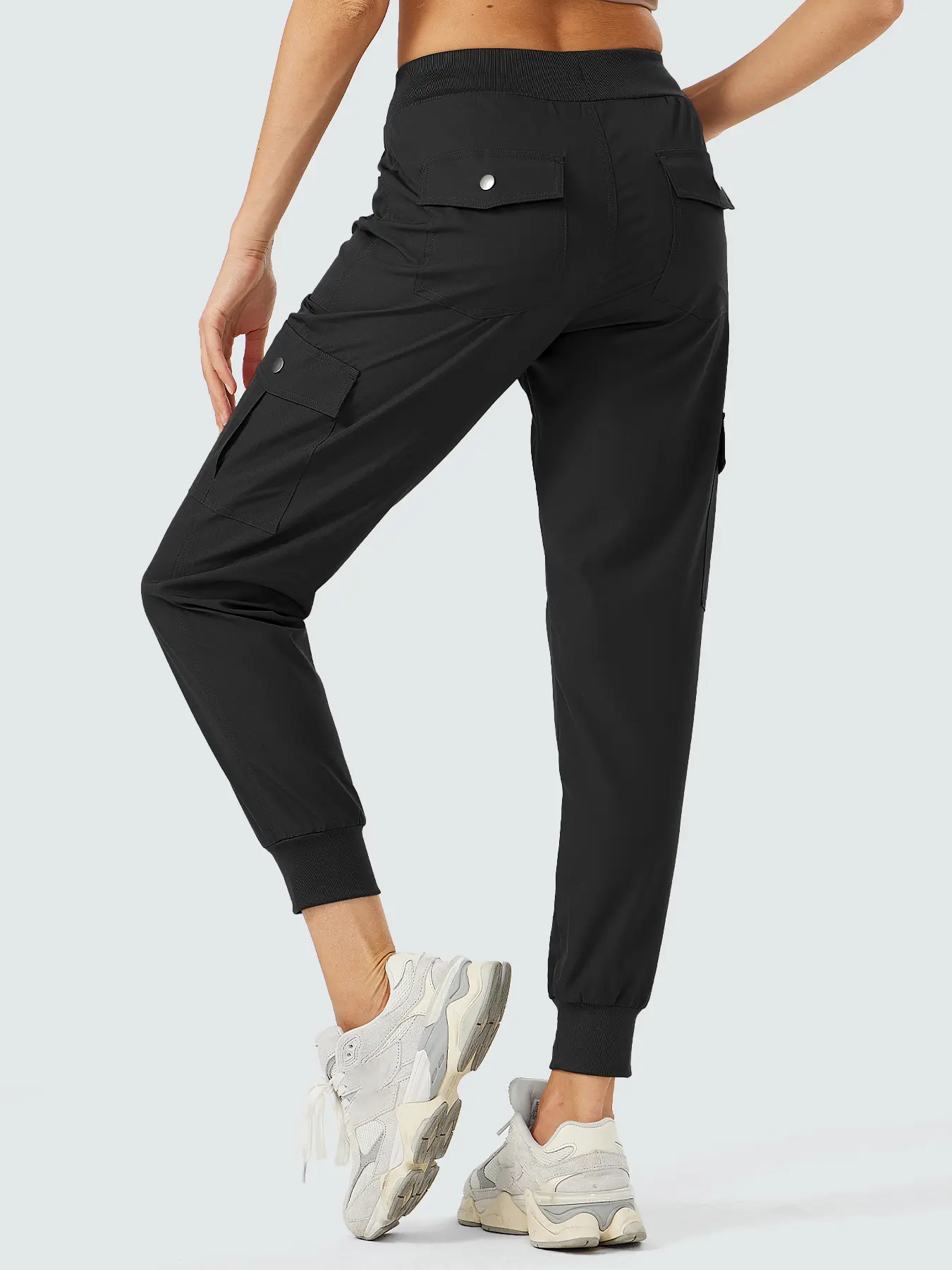 Trendy Women's Utility Joggers - Lightweight Fabric, Multiple Pockets, Great for Active Lifestyle