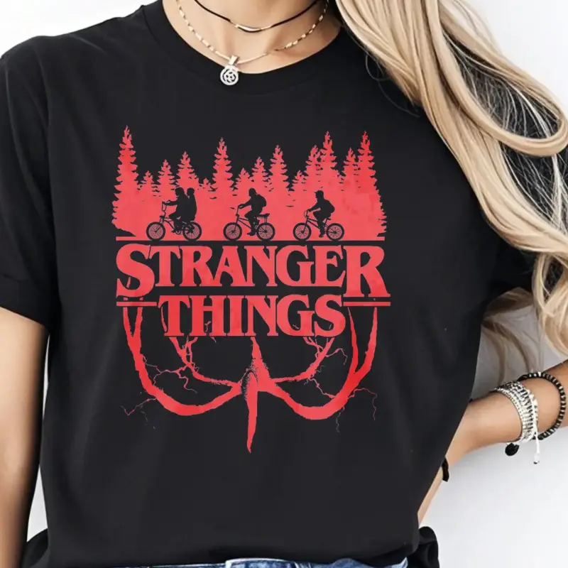 STRANGER THINGS Camiseta Hombre Mujer Unisex Casual Diaria 180g - Camiseta de Manga Corta Cuello Redondo O-Neck Ropa Diaria, Lavable a Máquina - Perfecta para Verano y Actividades al Aire Libre