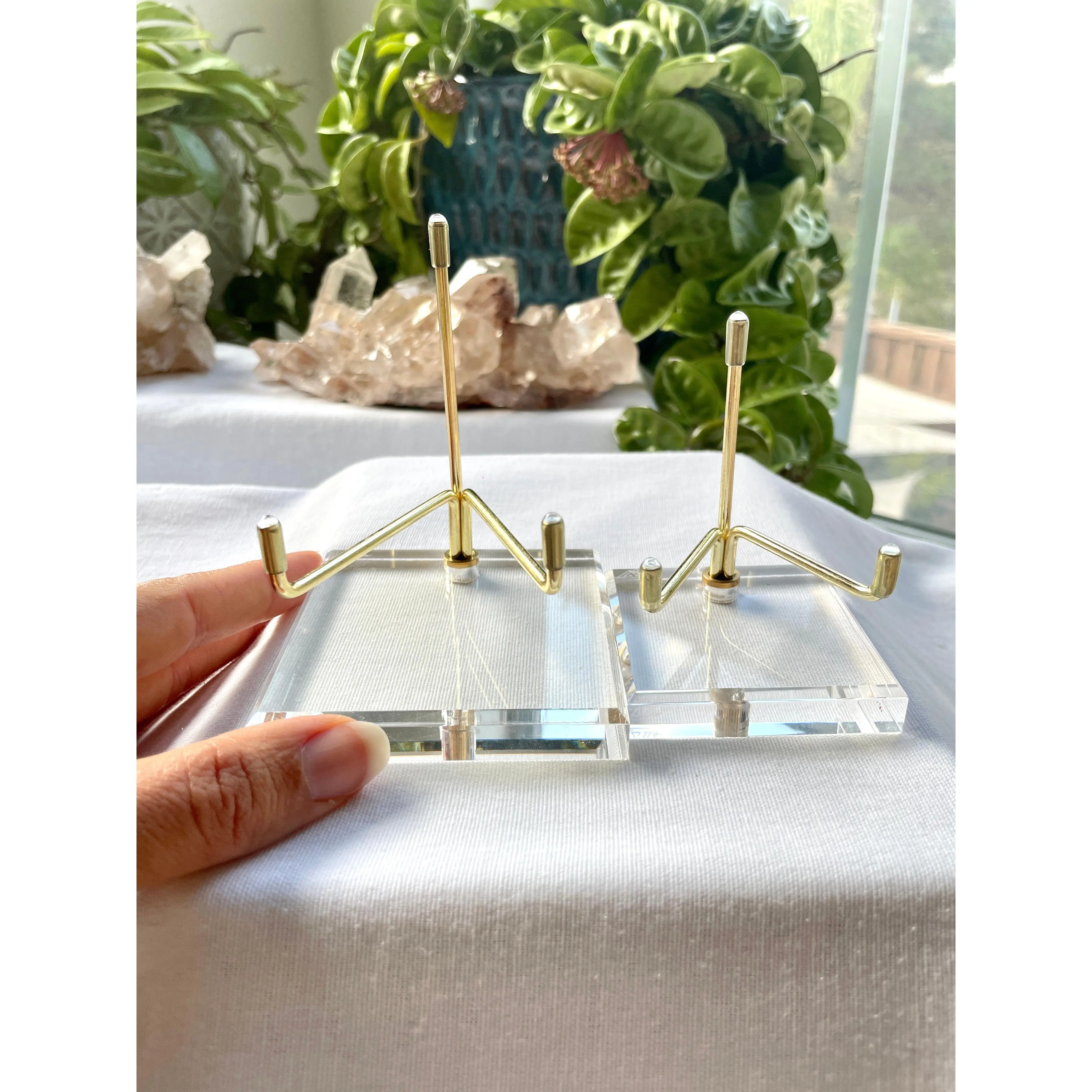 Crystal Display Stand ~ 2 sizes