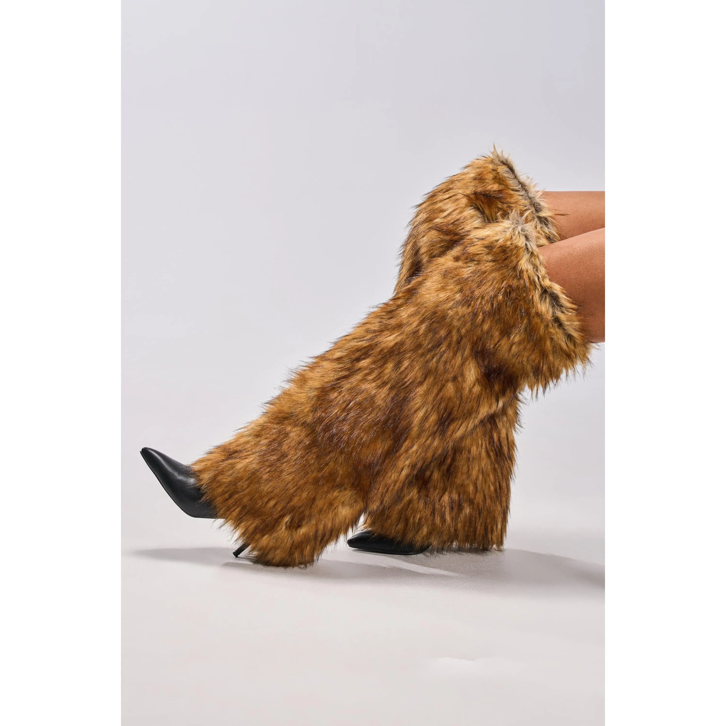 AZALEA WANG LANGLEYE BROWN THIGH HIGH FUR LUXE BOOT