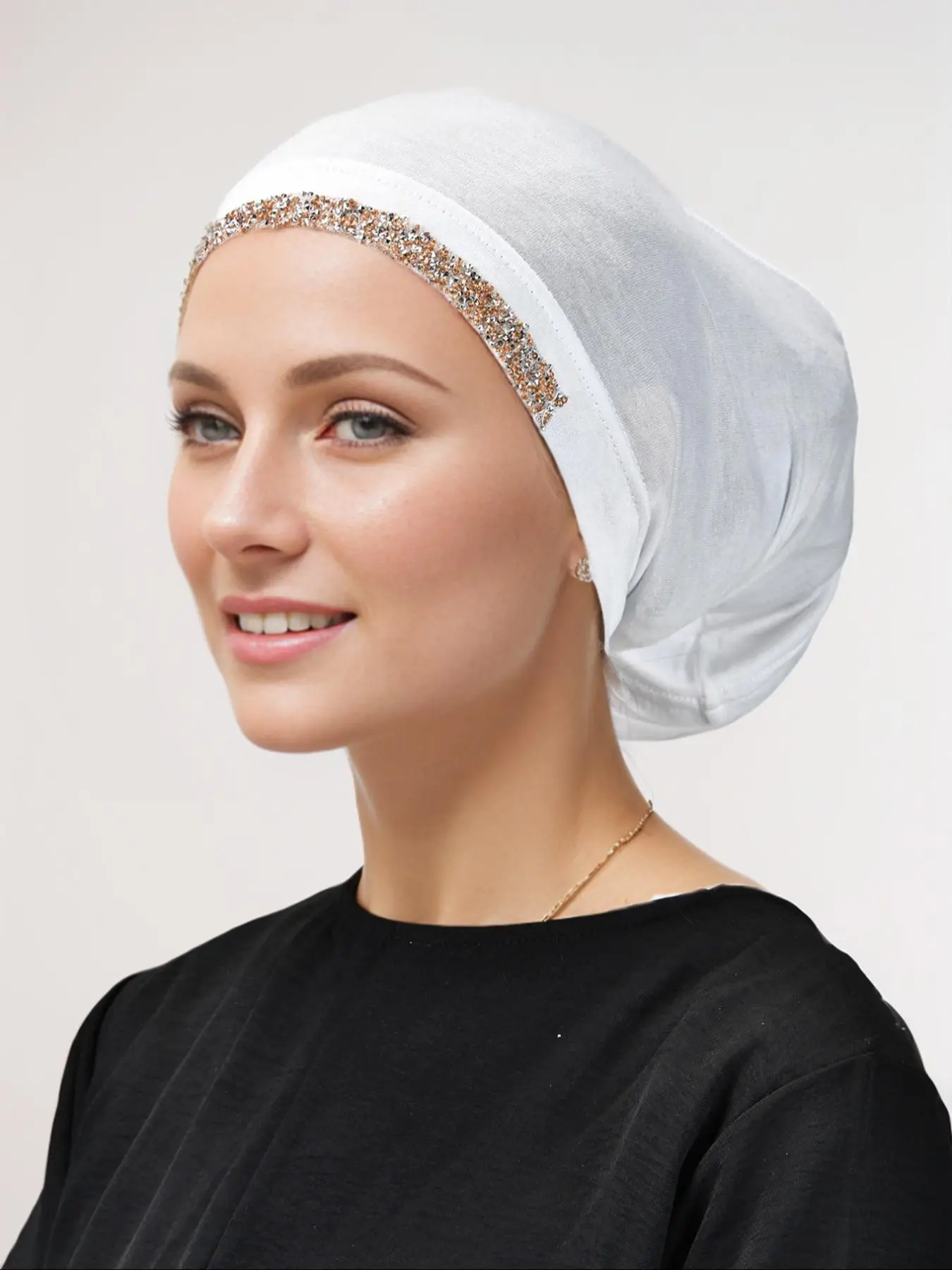 Women's Solid Color Rhinestone Decor Tube Hijab, Modest Comfortable Breathable Hijab for Daily Wear, Fashionable Headscarf for Women & Girls