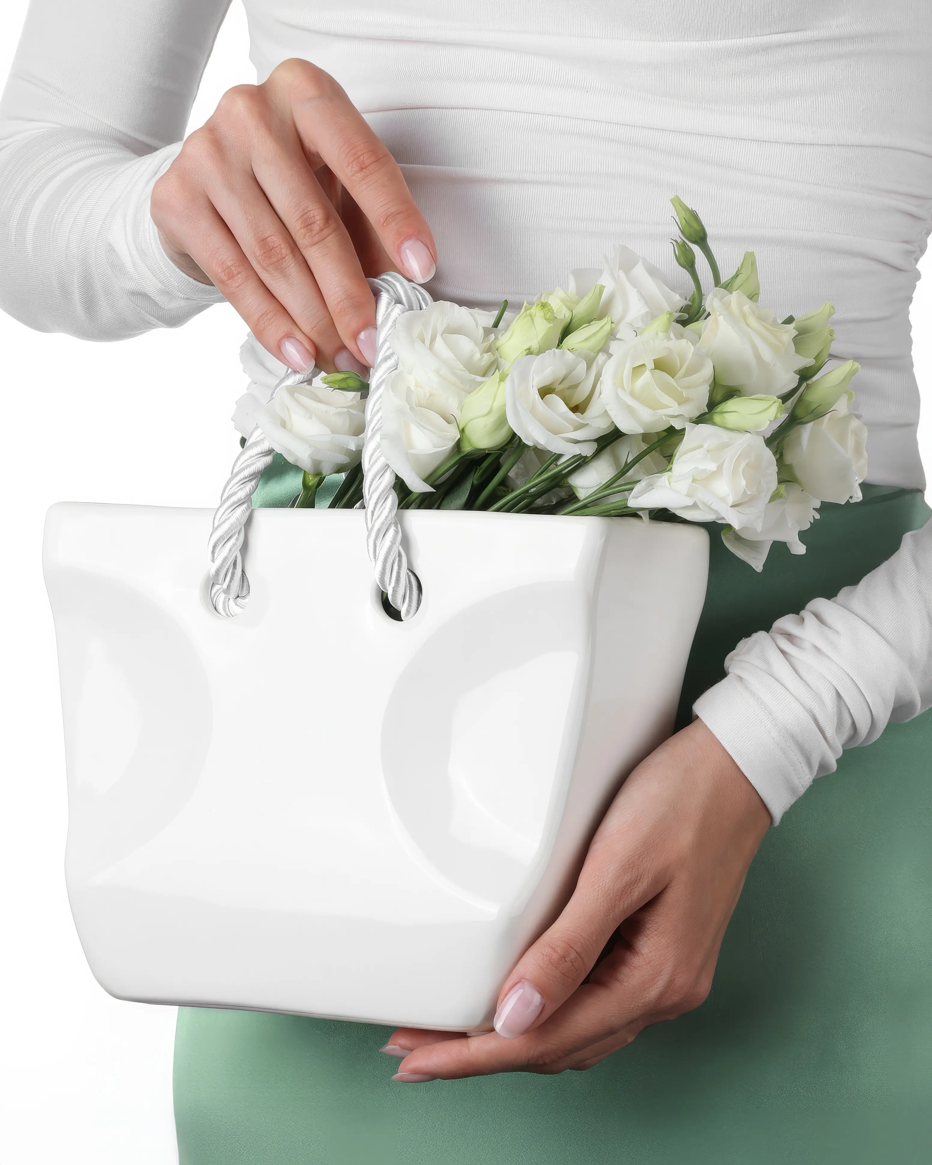 White Ceramic Purse Vase for Flowers – Bag Glazed Vases for Home Decor - Pottery Vase for Flowers - Handbag Flower Vase - Handmade Vase Clay - Gift Wife Bouquet - Vases for Centerpiece Table Home Indoor Desk Decor Dinning Table Living Room - Glam Decor