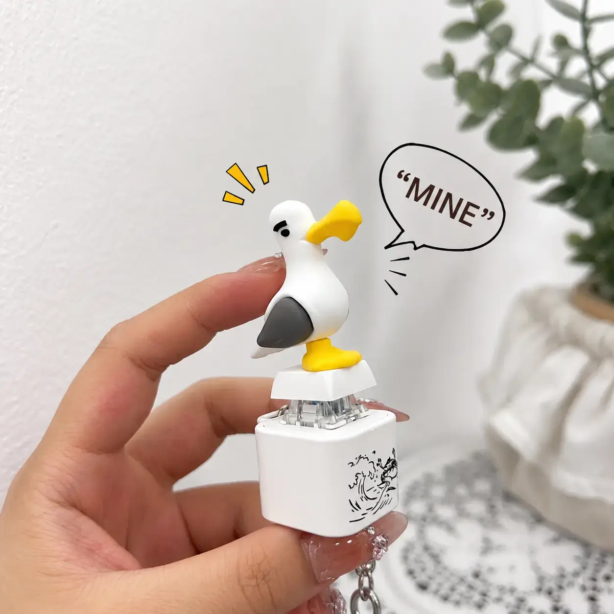 Seagull MINE! Button Keychain - Funny Keychains with Real Sound & LED Light, Interactive Gift for Friends & Family