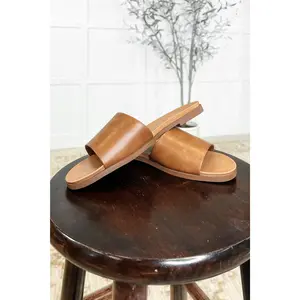 Sole Mate Slip on Sandals in Tan