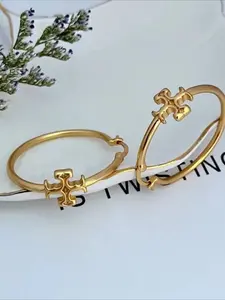 2Pcs Women's Cross Hypoallergenic Post Earrings, Fashionable and Simple Punk Ins Series, Suitable for Party and Anniversary Wear