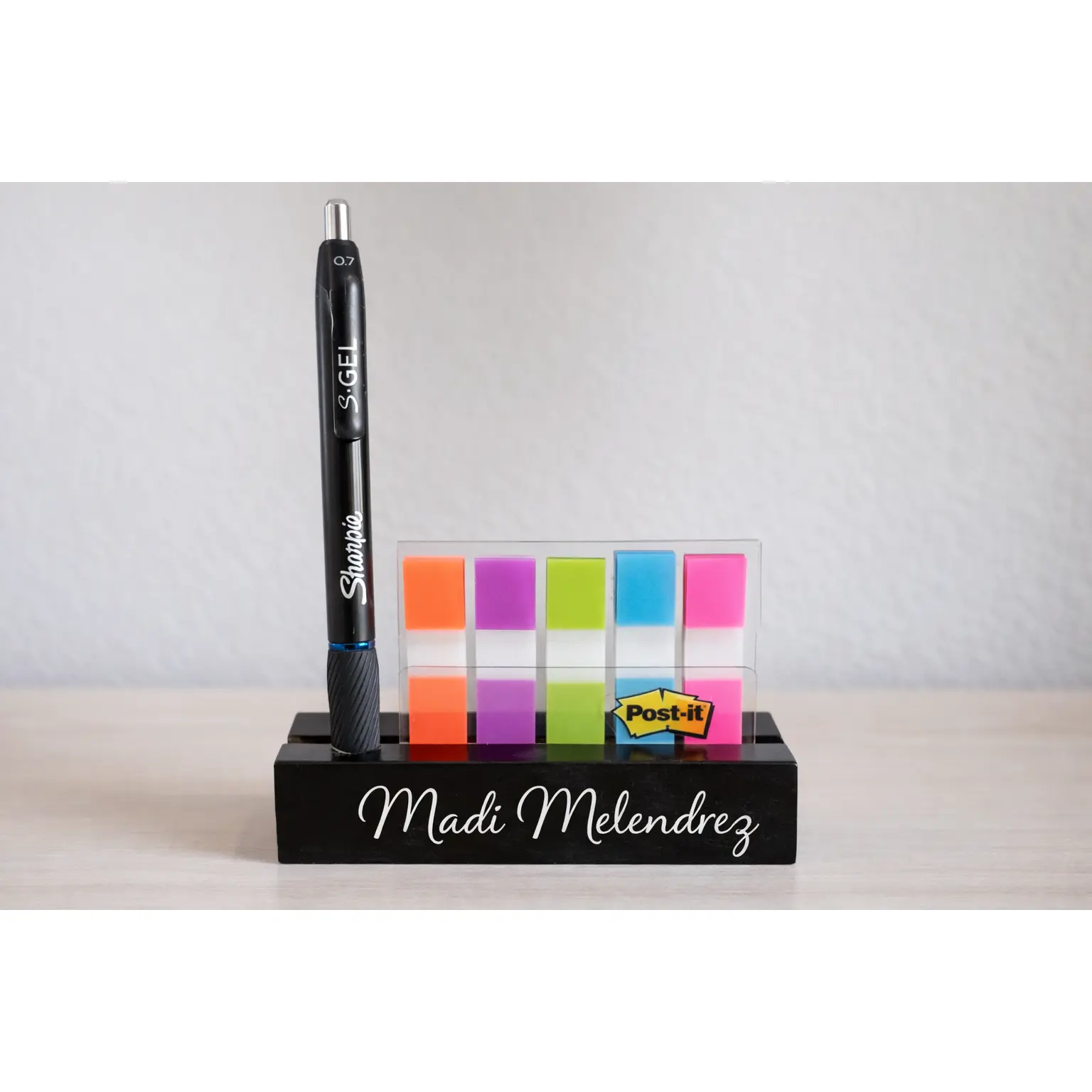 Personalized Wood Desk Organizer – Pen Holder & Sticky Note Stand