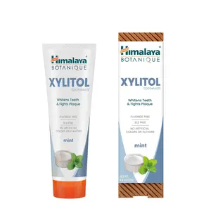 Himalaya Botanique Xylitol Toothpaste, Mint Flavor - Fluoride Free Toothpaste to Whiten Teeth, Fight Plaque and for Fresh Breath - Vegan, Gluten Free, No Artificial Flavors or Colors, 4 oz