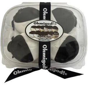 Night & Day (Classic Black & White Cookie)