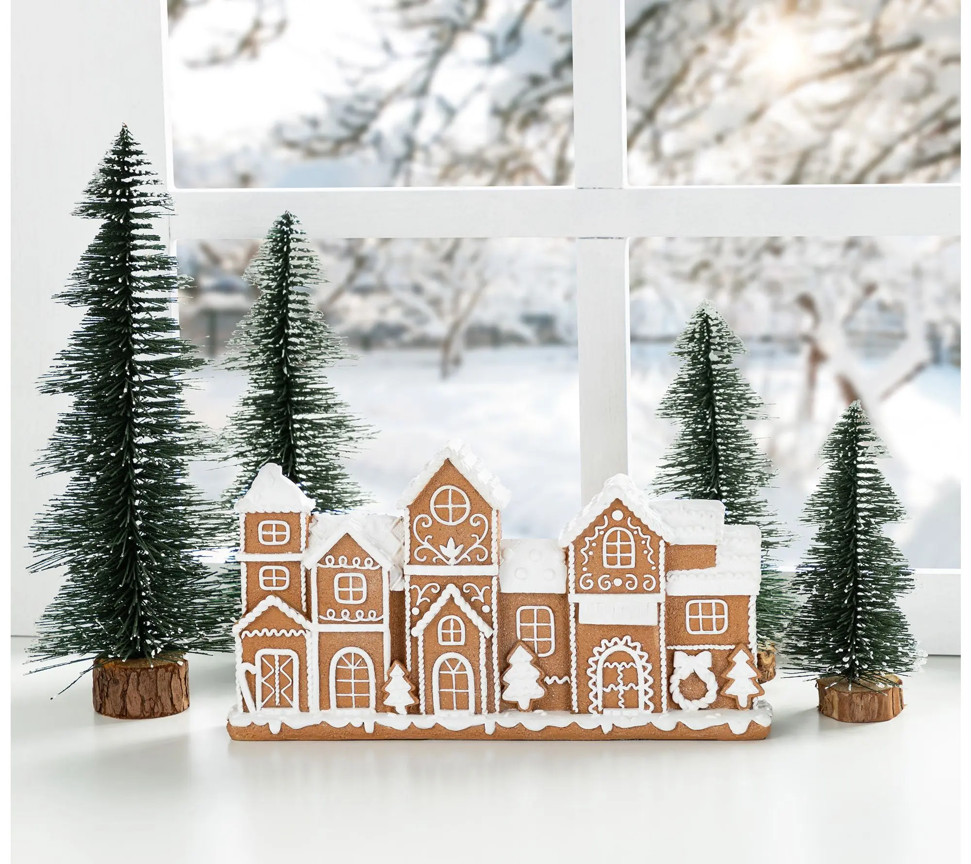 Glitzhome 12"L Christmas Gingerbread TownhouseTable Decor