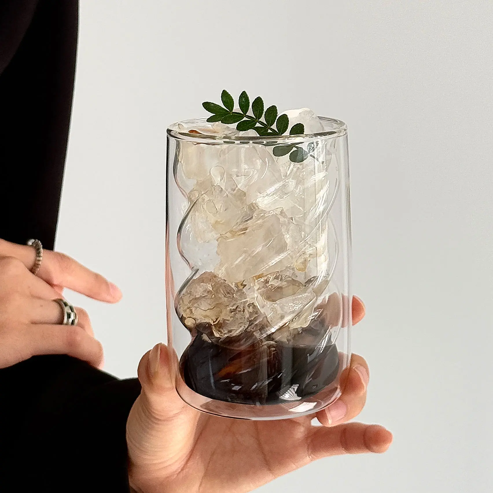 10.7oz Double Wall Glass Tumbler, Wave Shape Insulated Thermal Glass Cups for Hot Cold Drinks, Clear Tall Drinking Highball Glasses for Iced Coffee, Latte, Matcha, Tea, Smoothie