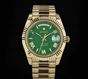 Green dial and gold strap fully equipped with brick automatic watch, advanced automatic movement, giving a feeling of vitality, made of stainless steel material.