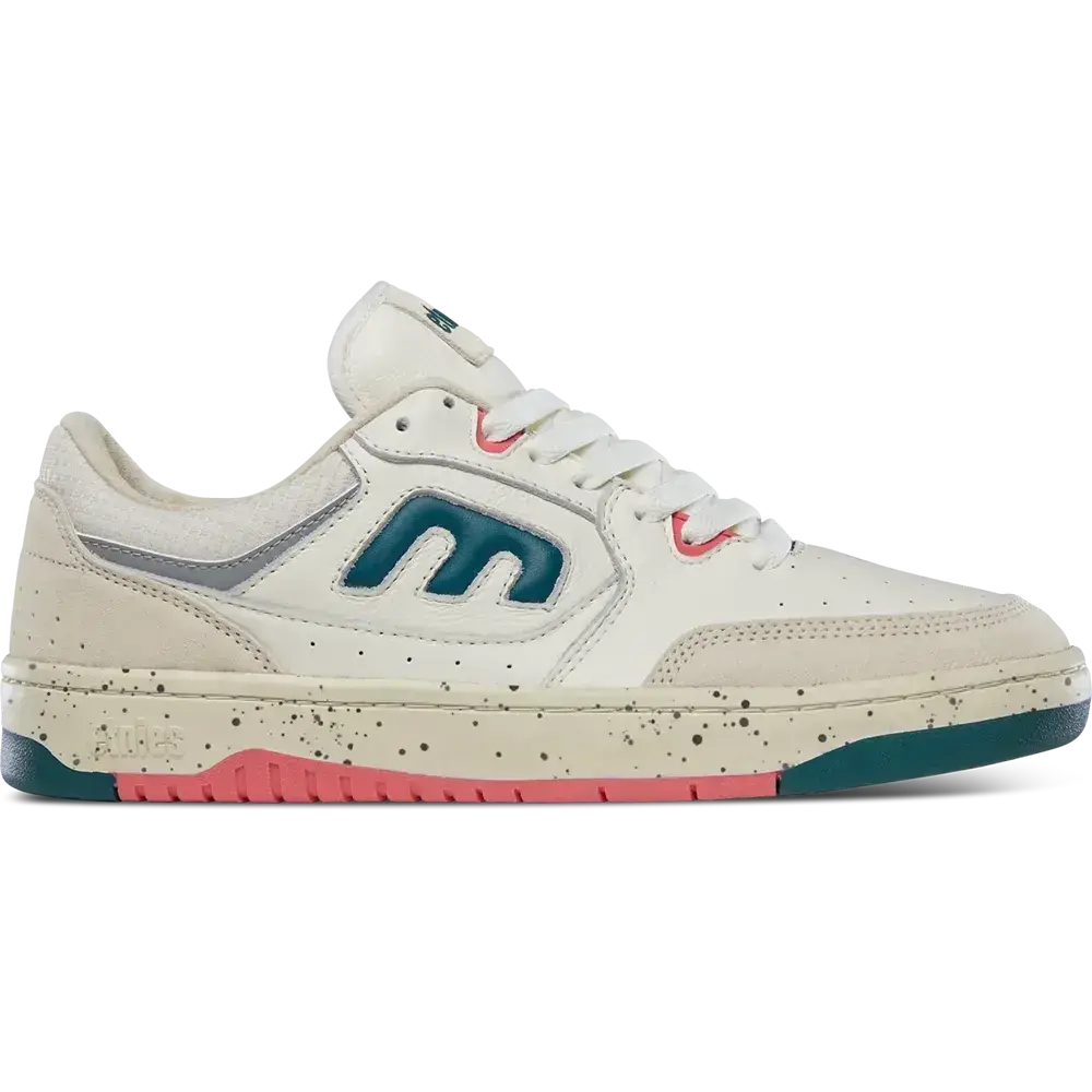 ETNIES Loot Retro Suede Leather Athletic Sneakers with Soft Padding, Flexible Rubber Sole and Comfort Insoles, Casual, Lace Closure, Tongue Strap, Footwear, Trainer