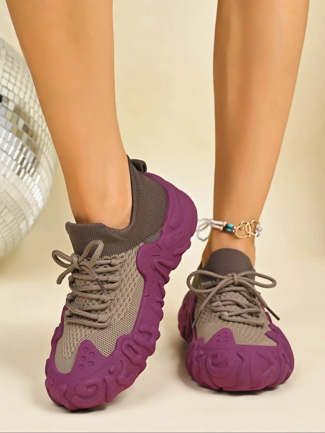 New Trendy Knitted Breathable Sports Shoes, Fashionable Street Style Sneakers, Essential for Casual Wear & Outdoor Activities, Trendy Walking Sneakers, Lightweight Breathable Sneakers, Low Top Sneakers, Low Top Trainers, Streetwear Sneaker Style