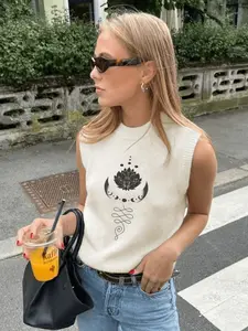 Women's Round Neck Lotus Print Sleeveless Casual Street Fashion Knit Vest, Fitted Cartoon Pattern, Perfect for Daily Wear