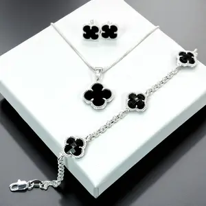 Set Clover Chain + Pendant + Bracelet + Earrings in Fine Silver 925