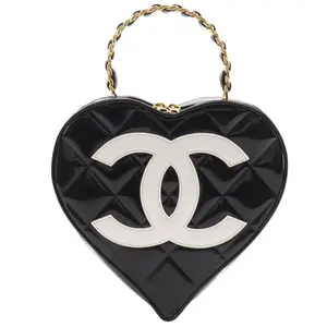 Pre-owned CHANEL Patent Leather Tote Bags Heart Vanity Handbag