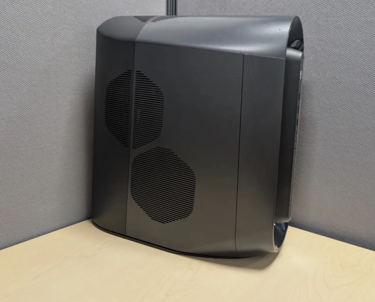 Alienware R10, Ryzen, RTX 3080, AMD Ryzen 5600X, 16GB RAM, 256GB SSD, Gaming PC
