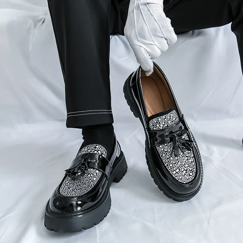 Ubetif Men's Fashionable Casual Tassel Decor PU LeatherSlip on Shoes,  Office Shoes, Tassel LoafersMen, Simple Design Elegant Plain Round Toe Loafers,Business Style Temperament Flats for Daily Wear, WorkShoes Boy Women, gift men Footwear tikto tiktokshopb