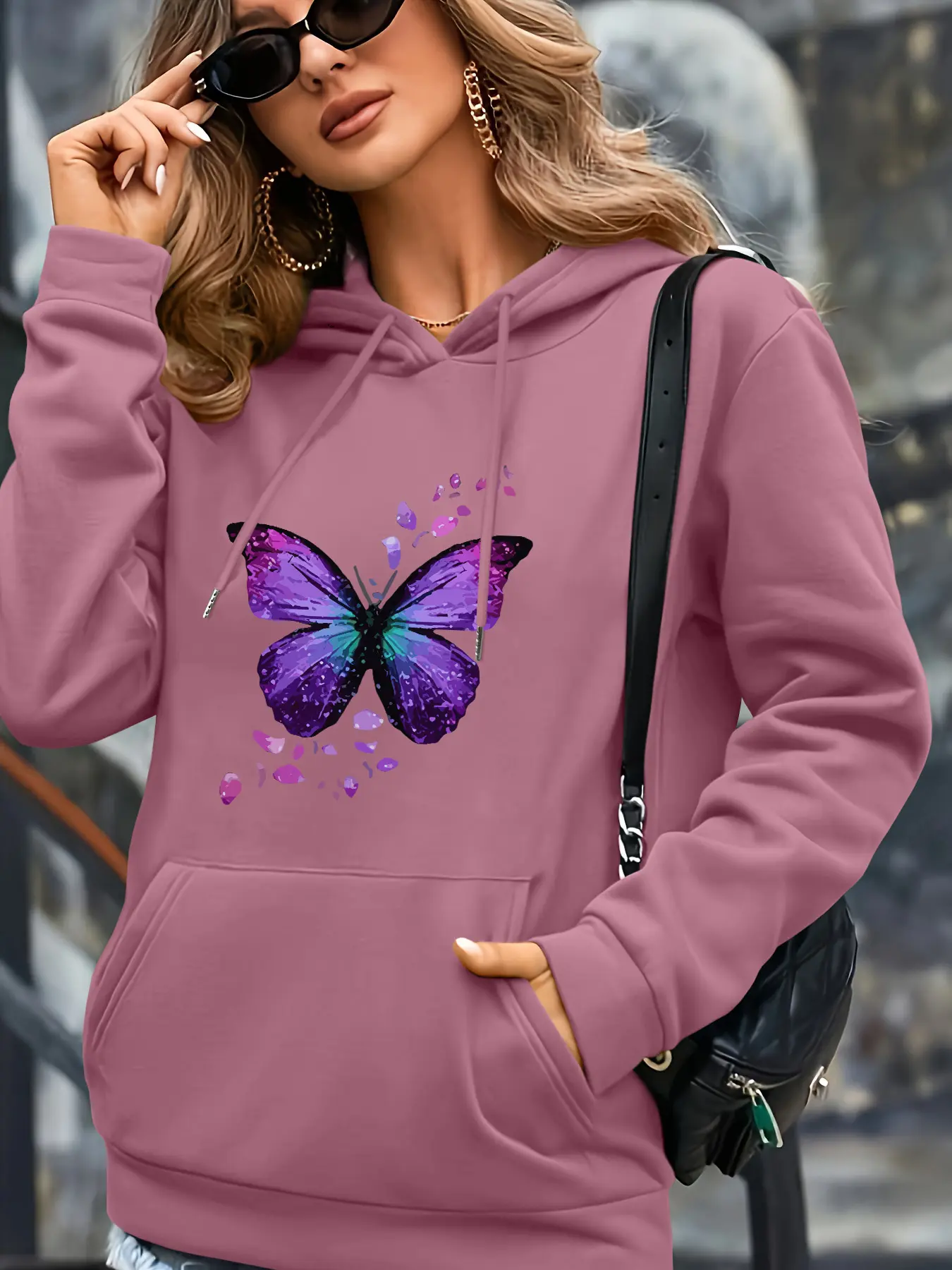 Butterfly Printed Lightweight Women's Hoodie For Spring And Autumn,Cleanfit Commuter Casual  Long Sleeve TikTok Trending Hoodie Women Tops Sweatshirt, Casual Pullover Hoodie, Trendy Hoodie Sweatshirt