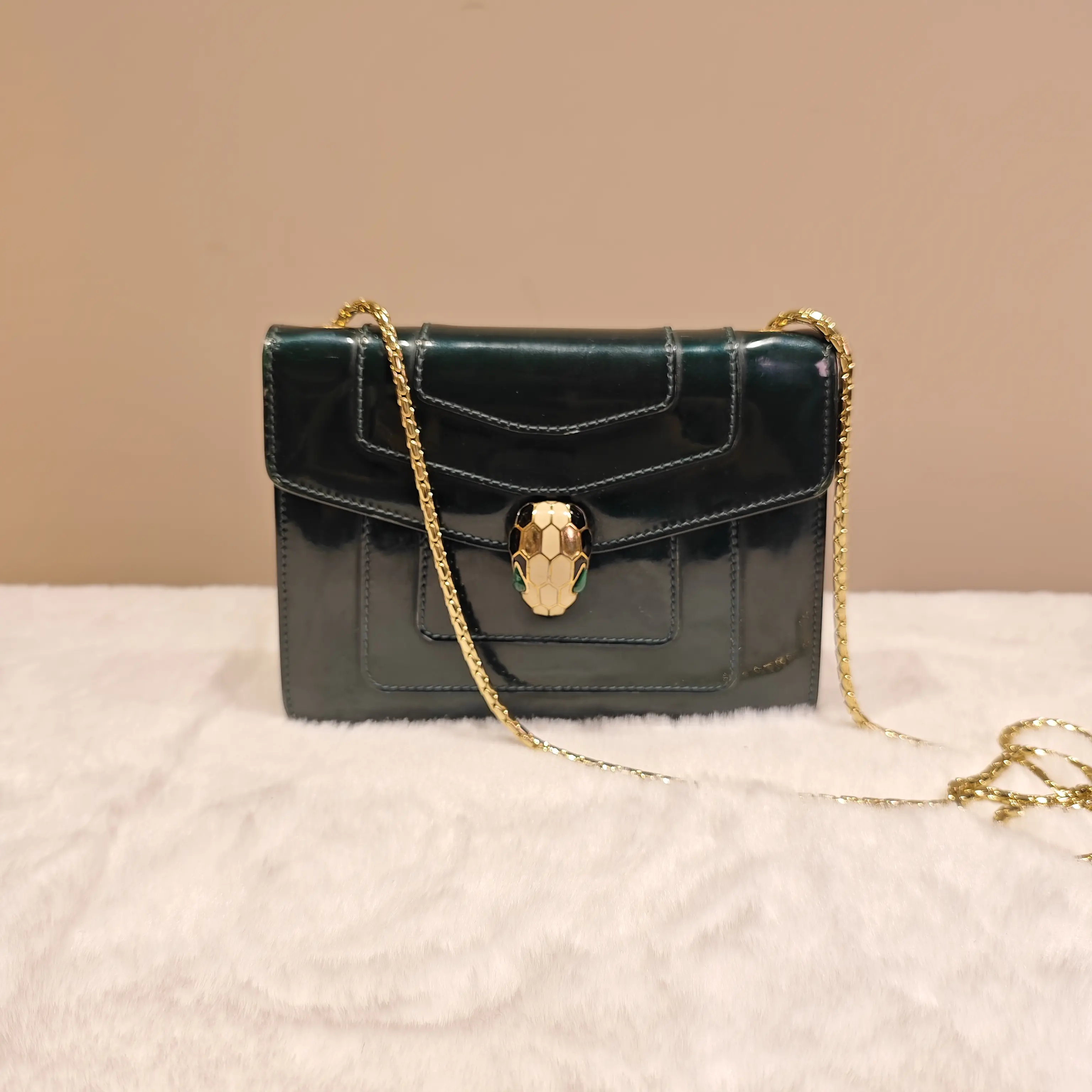 Pre-owned Bvlgari Snake Head Chain Cross Body Bag, Elegant Purse (Pre Loved Luggage & Bags Category), Cross Body Bags