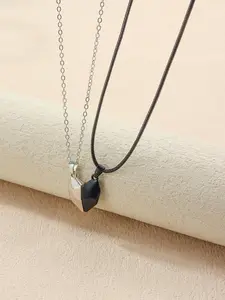 Half Heart Necklace Set, Heart Design Necklace As Gift for Couple, Magnetic Attraction Matching Jewelry Gift for Her & Him, Fashion Punk Goth Accessories, I Love My Girlfriend & I Love & Boyfriend, Magnetic Necklace Clasps, Alloy Necklace