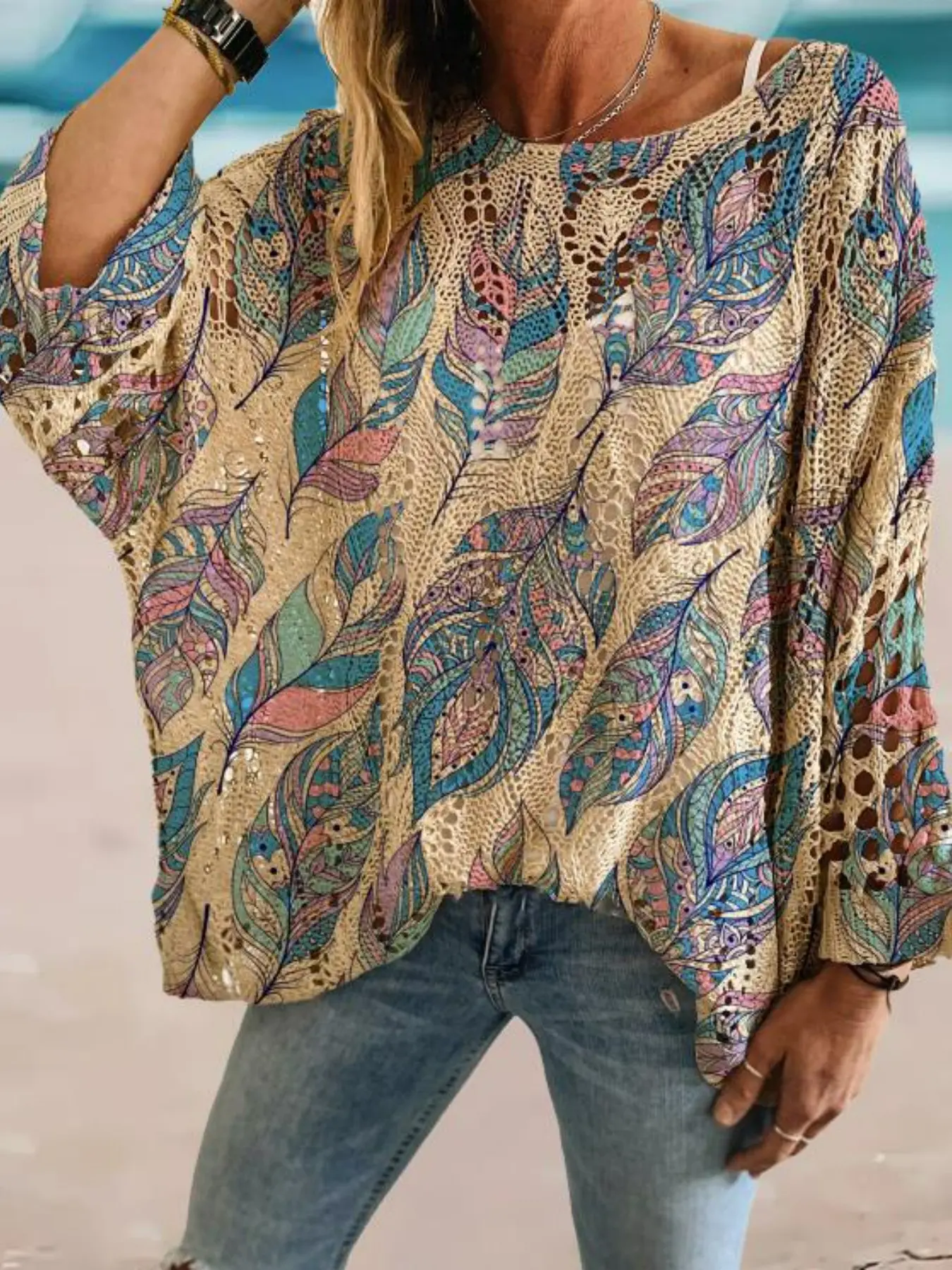 Women's Feather Print Long Sleeve Knitted Top, Elegant Loose-Fitting Batwing Sweater for Vacation Style, All over Print Design