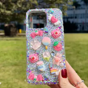 Handmade Limited Edition Pink Bunny Glitter Smartphone Casing with Chain, Unique Sparkly Protective Cover for 15,14,13,12,11 Pro Max & Plus - Cellphone Handheld Accessories