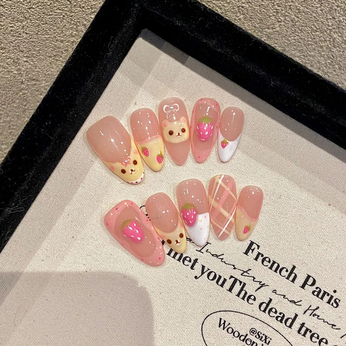 Cute Strawberry Press On Nails, 10-Piece Handmade Decorative Acrylic False Nail Kit for Women, Ellipse or Square Shapes, Decorative Nails, Nail Press On Nails