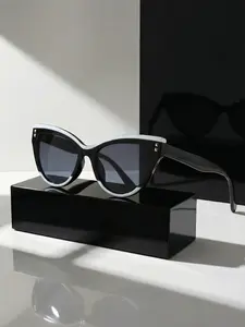 Vintage Cat Eye Sunglasses, Dark Sunglasses, Stylish Sunglasses, Fashionable Street Style, Unisex Resort Glasses, Trendy and Cool, Perfect for Photoshoots
