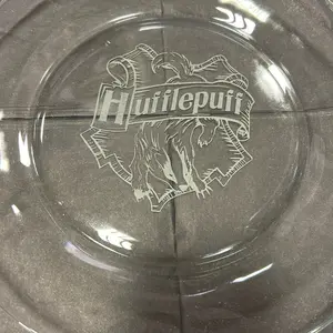 Harry Potter Hogwarts Houses Engraved Glass Dinner Plates – Set of 4 (Gryffindor, Slytherin, Ravenclaw, Hufflepuff)