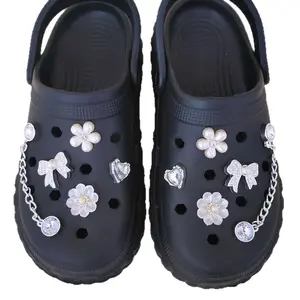 Clog Shoe Buckle Accessories DIY Decorative Pearl Flower Bow Rhinestone High-End Shoe Ornaments for Personalized Footwear Styling