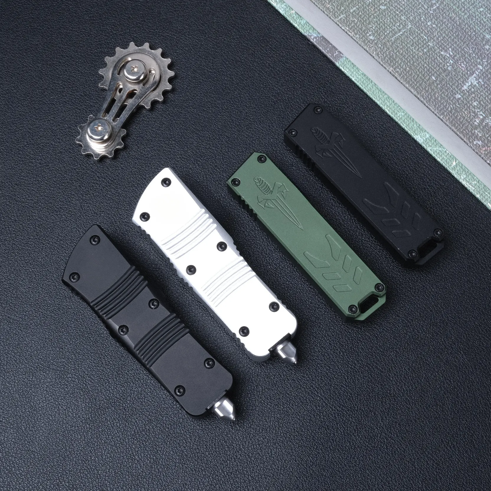 Outdoor portable folding knife, aviation aluminum handle, D2 high hardness corrosion-resistant steel, outdoor fishing and camping EDC tool, portable tool, best gift.