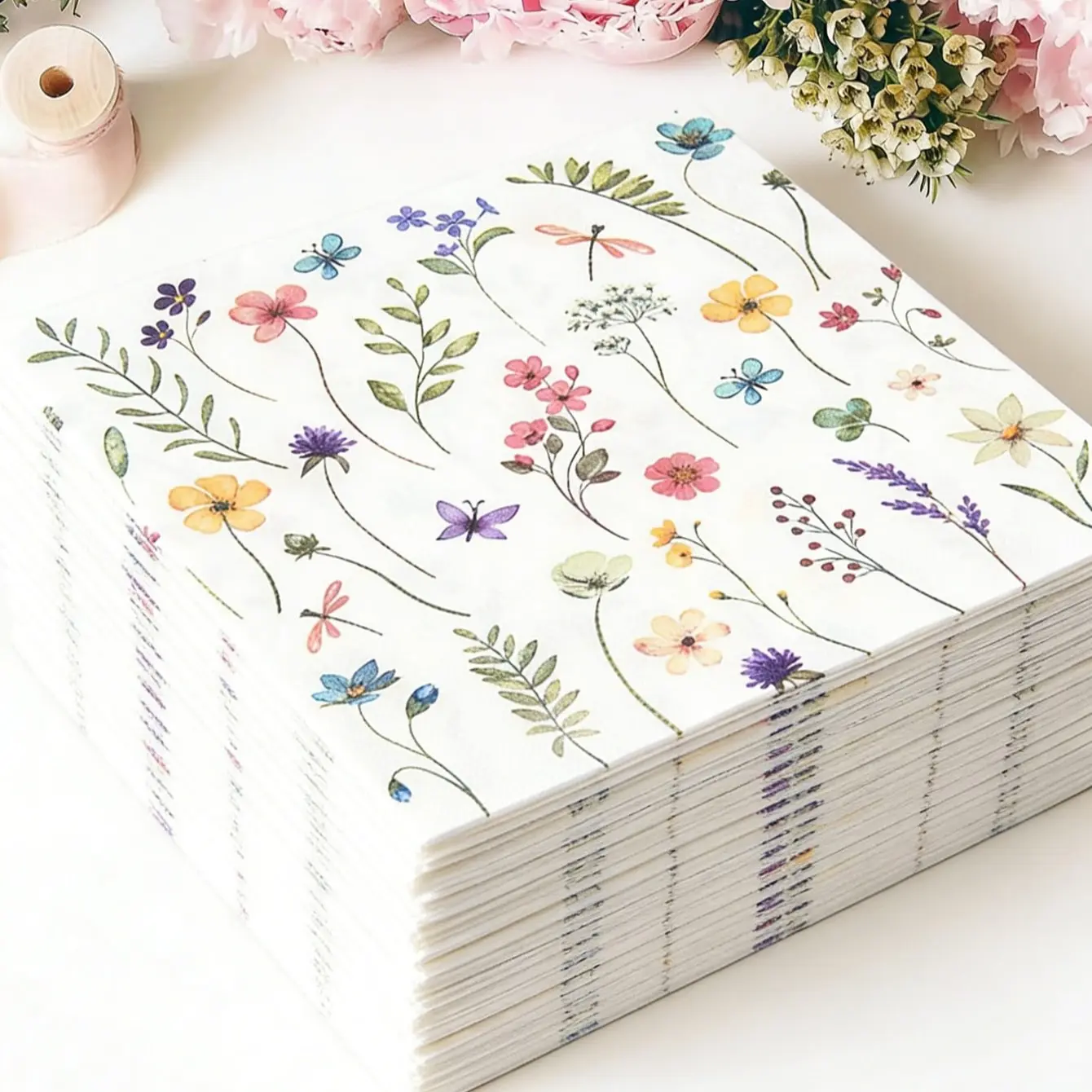 16pcs Disposable Floral Patterned Paper Napkins, Spring Flower Design Paper Napkins, Cute Flower Tableware Decor, Suitable For Birthday, Tea Party, Wedding, Baby Shower, Home Decor, Tabletop, Party Supplies, Wedding Supplies, Bridal Shower And Birthday