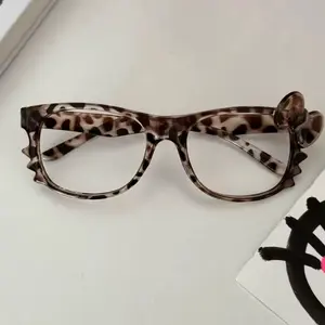 Y2K Hello Kitty Leopard Print Kawaii Eyeglass Frame, Trendy Cartoon Decorative Accessories Without Lenses for Women, Retro Cute Fashion Eyewear party glass cat eye fashion fit Decoration