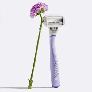 Flamingo Razor for Women - Five Sharp Blades, Ergonomic Handle, 360° Comfort System Shave Gift