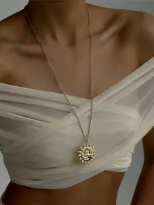 Bohemian Moon and Sun Face Pendant Necklaces, Exquisite Chain Jewelry, Boho Style Jewelry, Golden Minimalist Layered Coin Necklace Dainty Layering Jewelry For Women Men Jewelry Friendship Gift