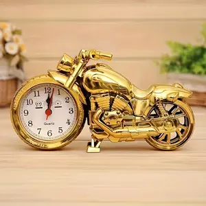 Plastic Motorcycle-Shape Analog Alarm Clock - Lightweight, Irregular Form, Exquisite New Design, Portable Desktop Clock for Home Bedroom Decoration, Analog Clock