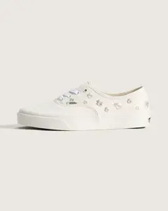 Vans Unisex Authentic Low Top Shoe