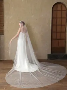 Pearl Decorated Single Layer Long Wedding Veil, Bridal Cathedral Veil，Irregular Arrangement, Elegant Bridal Accessory