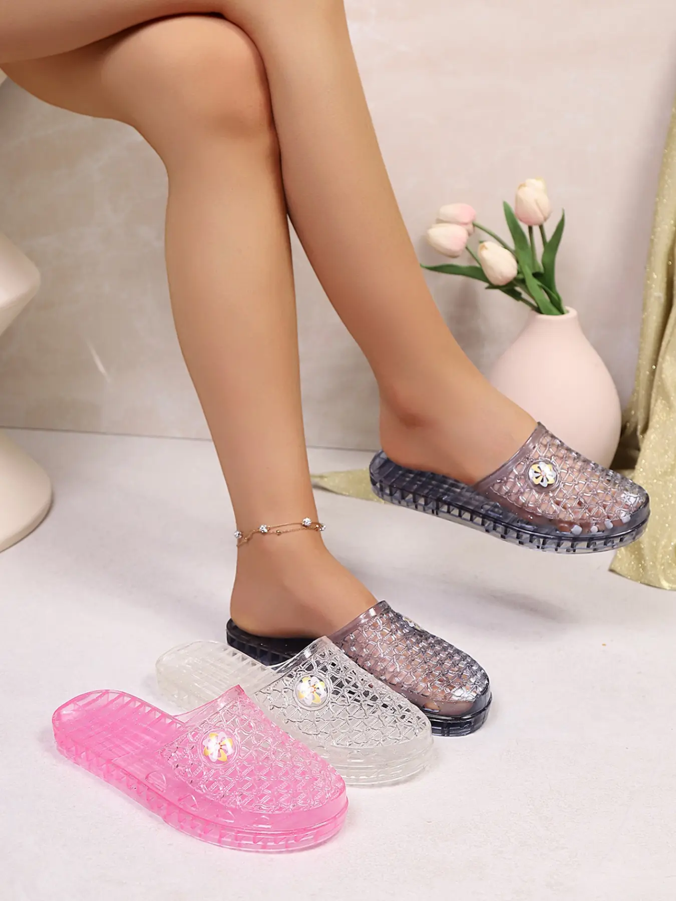 Summer Women's Transparent Crystal Jelly Sandals, Hollow Out Breathable Design Non-Slip Home Outdoor Beach Slippers, Slide, Casual Slipper Shoes, Fashion PU Rubber Sole, House Slippers, Summer Slides