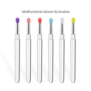 Silicone lip brush with cover, dustproof, multifunctional glitter eyeshadow makeup brush, lip blending and lipstick brush