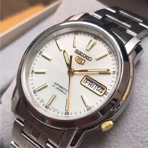 Brand New Seiko 5 Automatic Silver stainless steel 100m water resistant men' s watch SNKL77K1