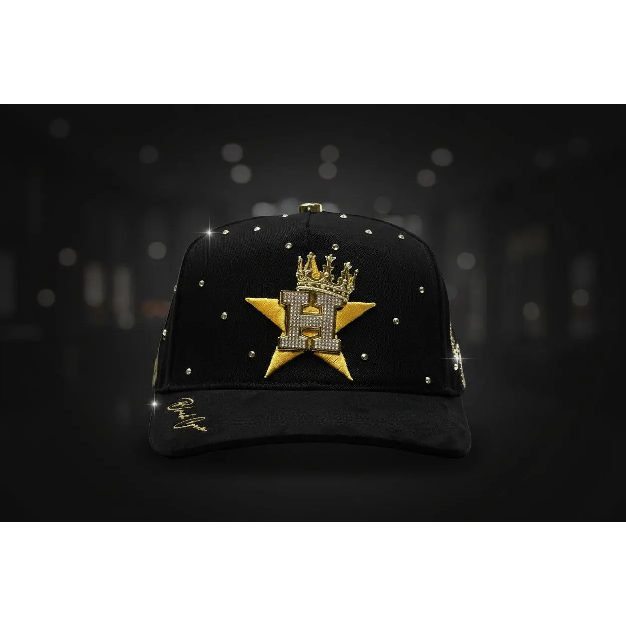 La H Golden Premium Hat