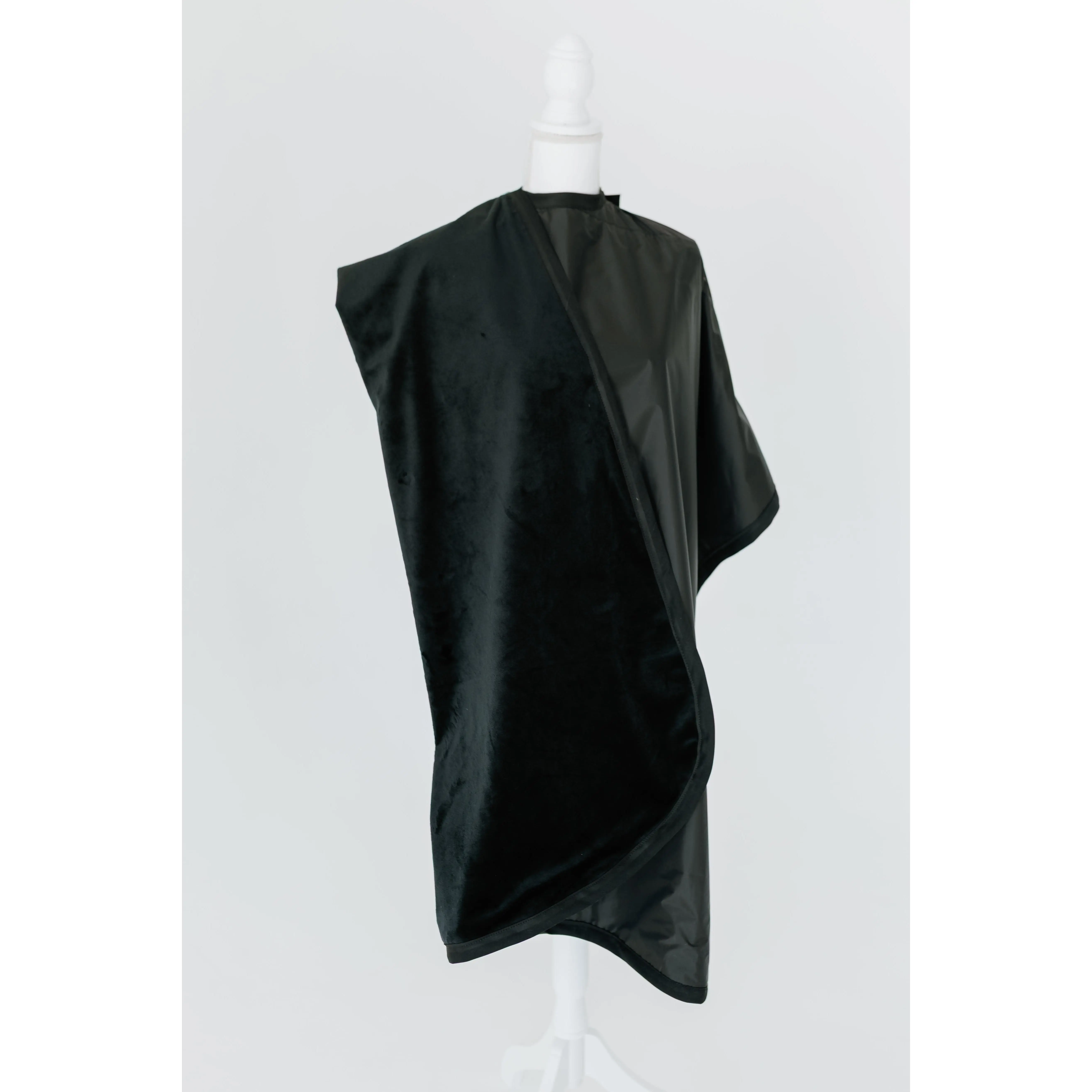 Luxe Black Blanket-Lined Chemical Salon Cape - ONYX