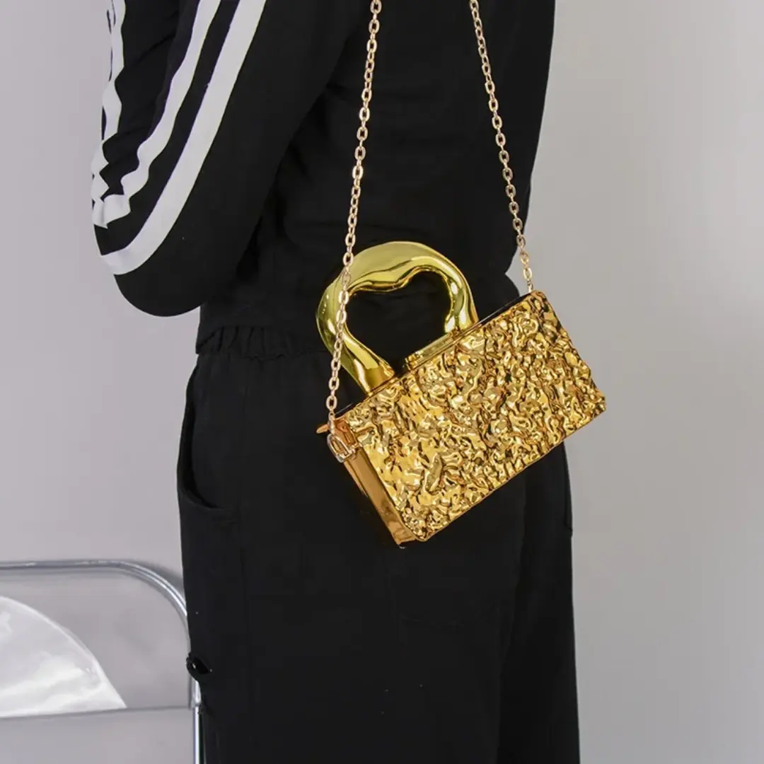 Women's Gold Clutch Purse, Elegant Hard Case Evening Bag with Metal Finish, Chain Link Design, Top Handle and Shoulder Strap, Gold Clutch Bag