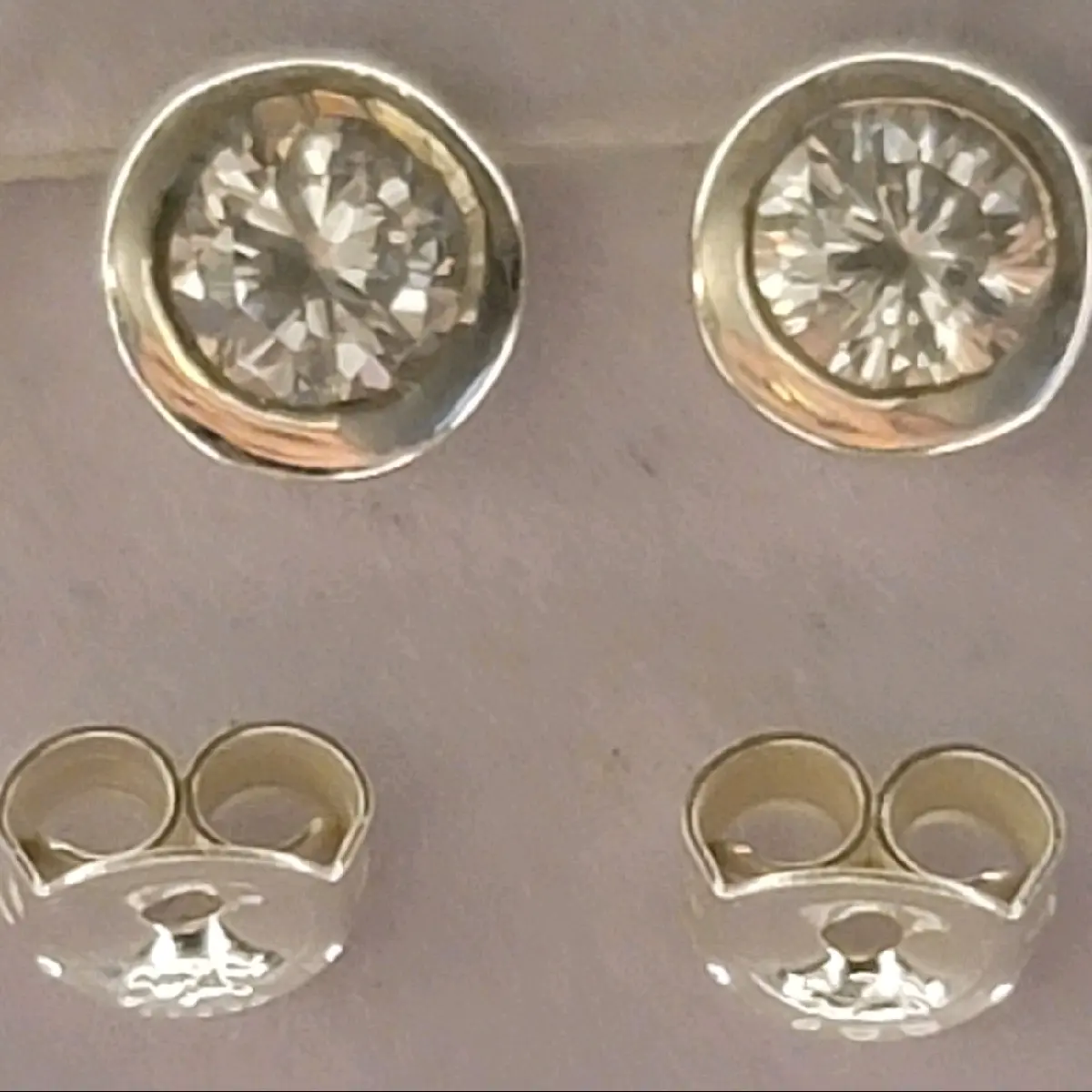 Clear Stone Circle Stud Earrings - TikTok Shop