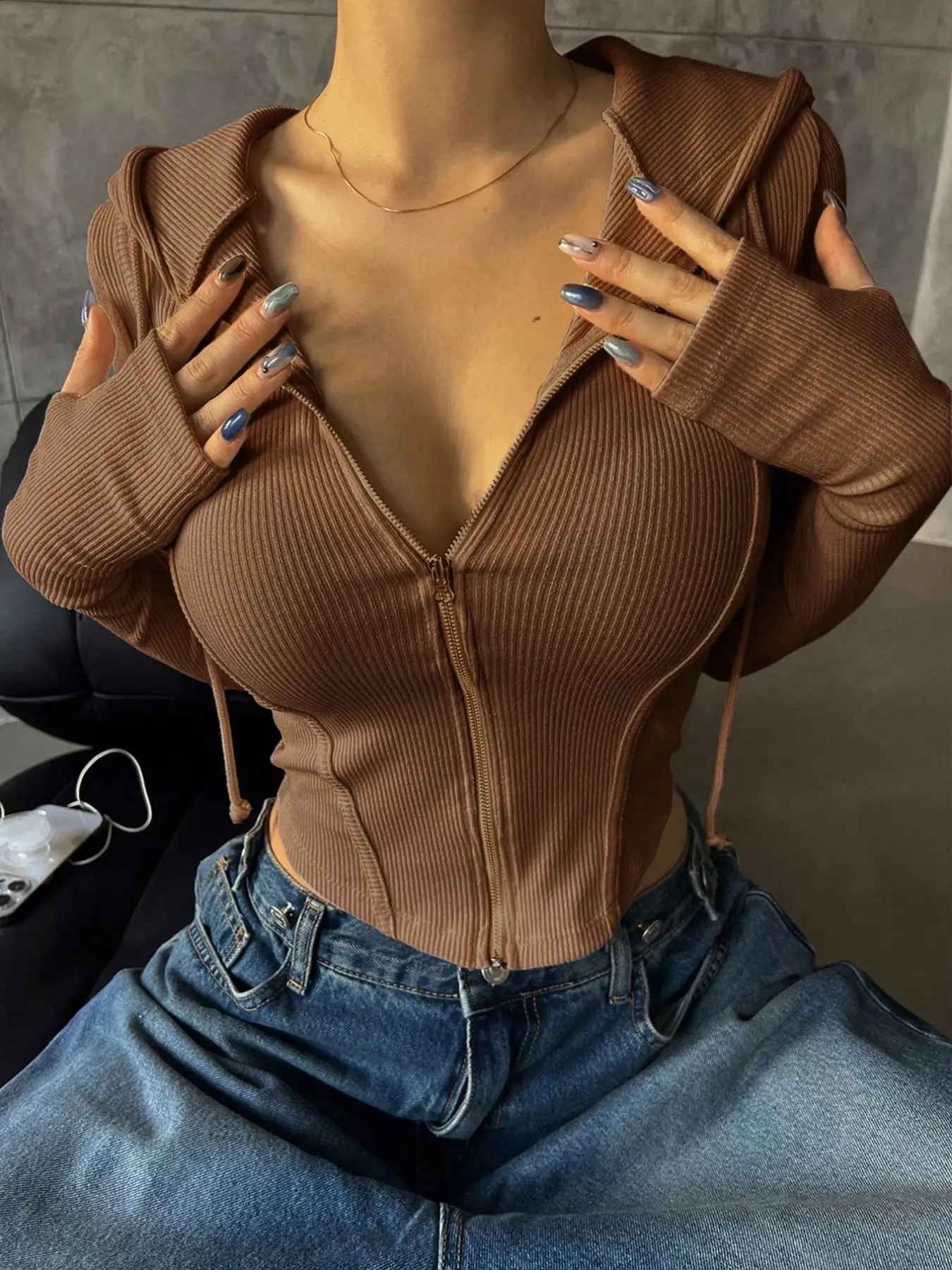 Women's Casual Zipper Hooded Jacket, Lightweight Four-Season Outerwear, Comfortable and Stylish Design, Perfect for Daily Wear, Aesthetic